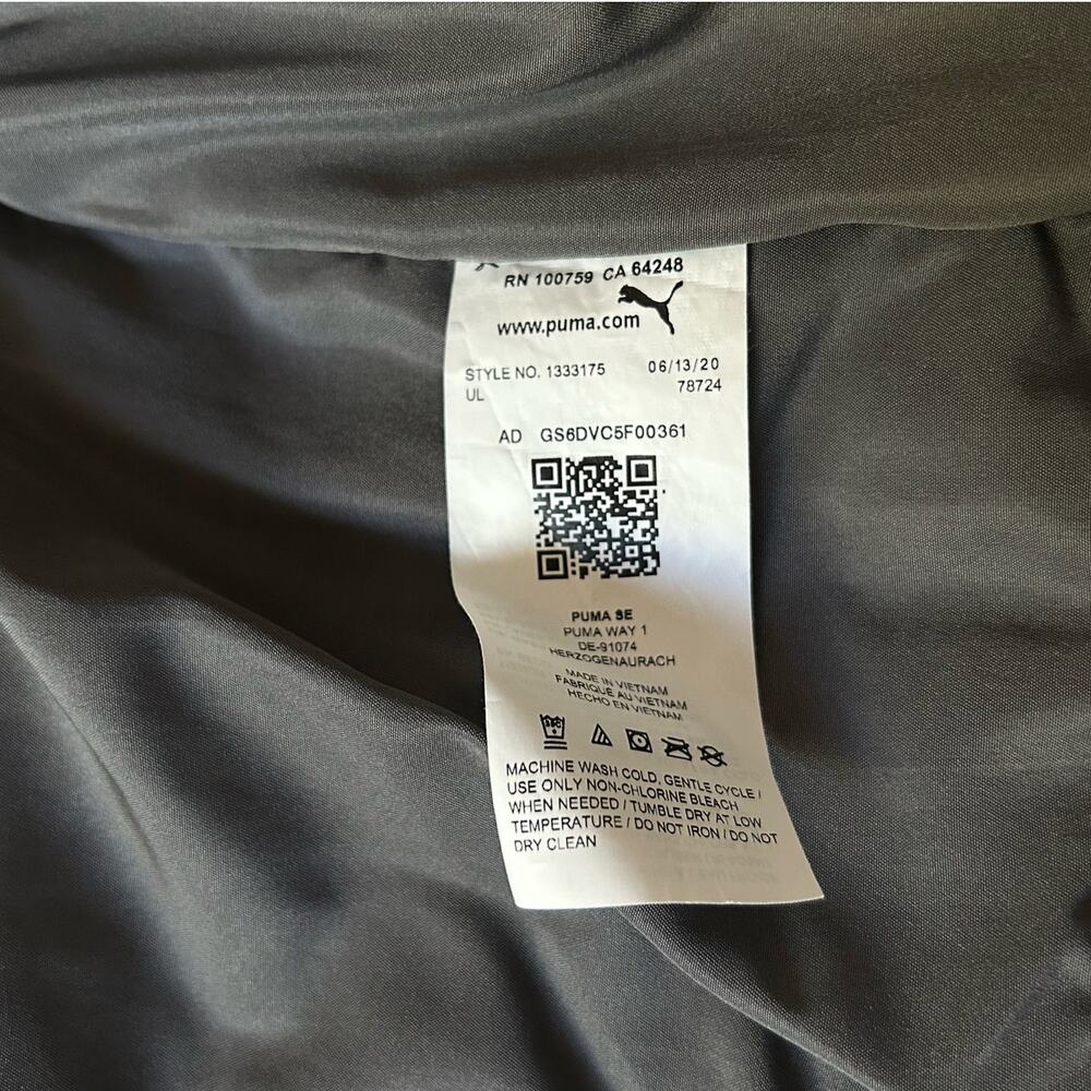Puma Puffer Vest Boy Toddler XXS Size 3T 4T Full Zip Insulated Black Grey - Picture 4 of 5